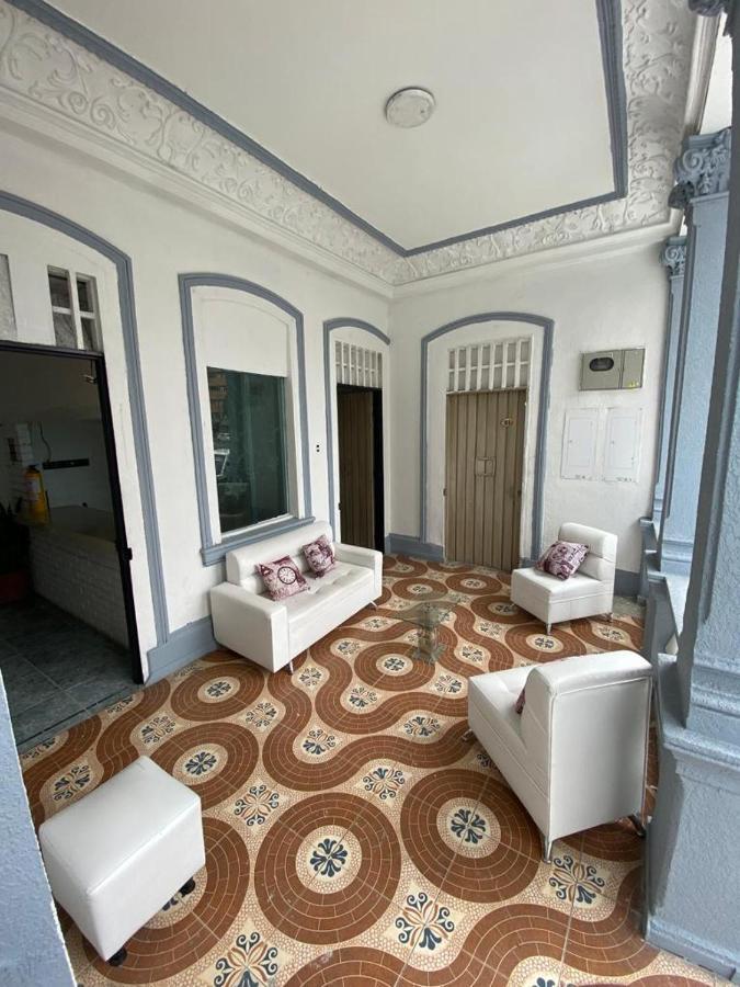 Petronio'S Hostel Кали Екстериор снимка
